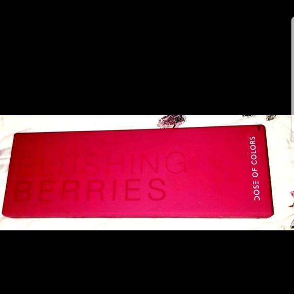 Dose Of Colors Blushing Berries Eyeshadow Palette - Picture 2 of 8